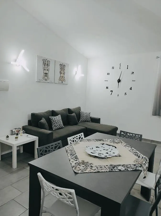 Villa Hippodrom-Independent Villa With Pool Syracuse Holiday home