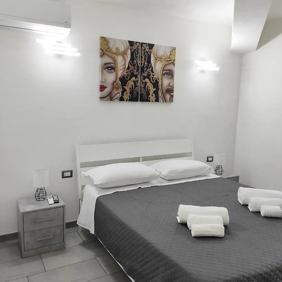 Villa Hippodrom-Independent Villa With Pool Syracuse Italy